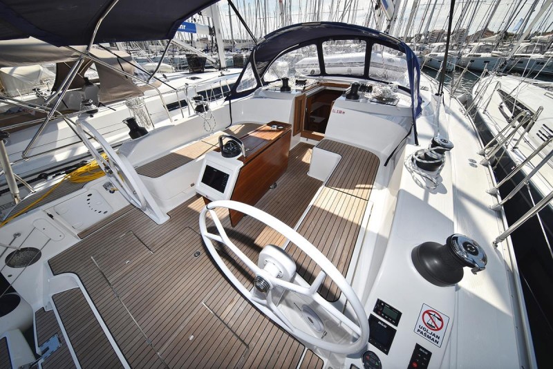 Bavaria Cruiser 51 — photo 4