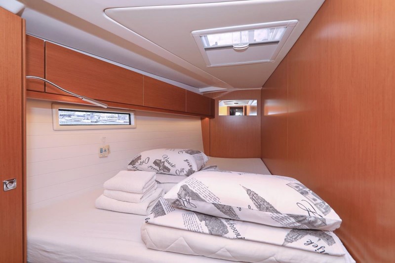 Bavaria Cruiser 51 — photo 11