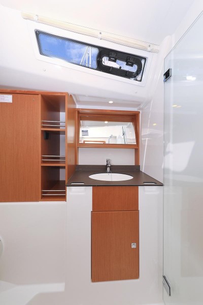 Bavaria Cruiser 51 — photo 16