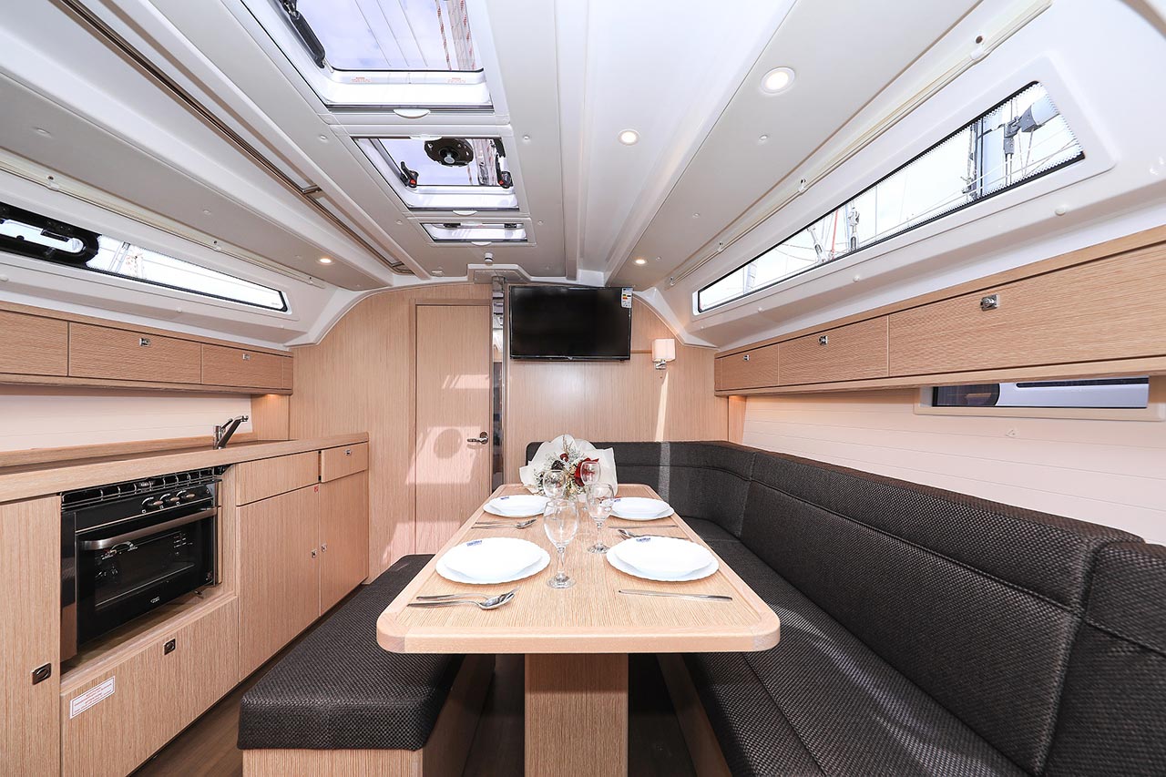 Bavaria Cruiser 41 - 3 cab. — photo 12