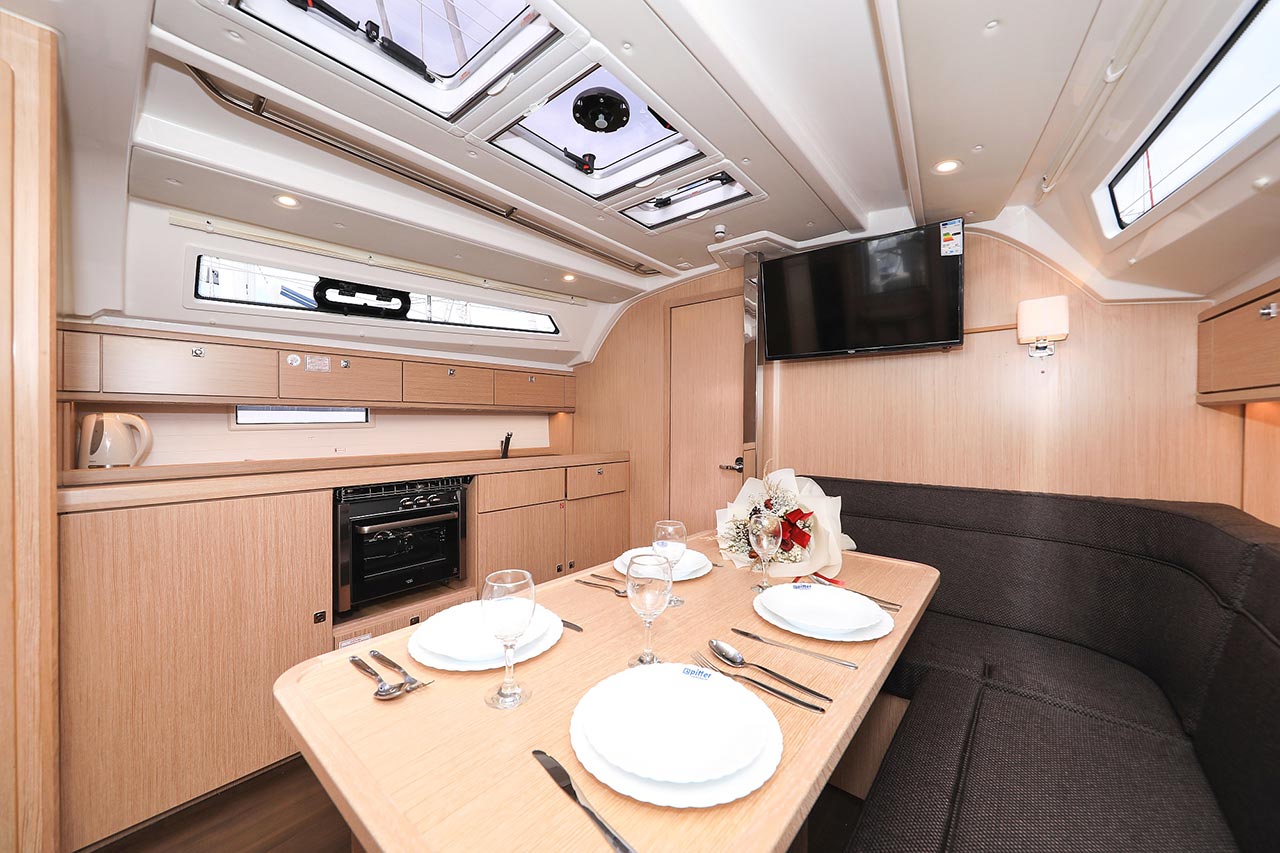 Bavaria Cruiser 41 - 3 cab. — photo 14