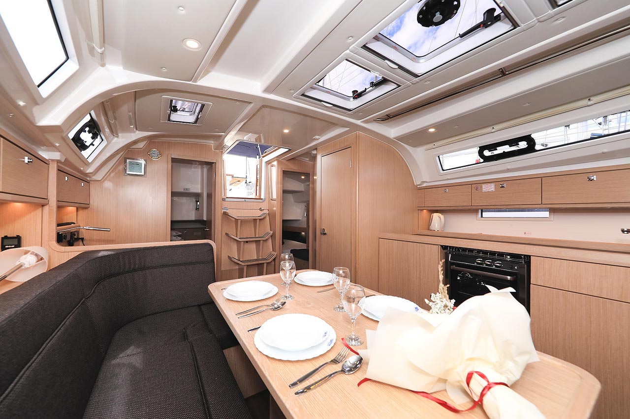 Bavaria Cruiser 41 - 3 cab. — photo 15