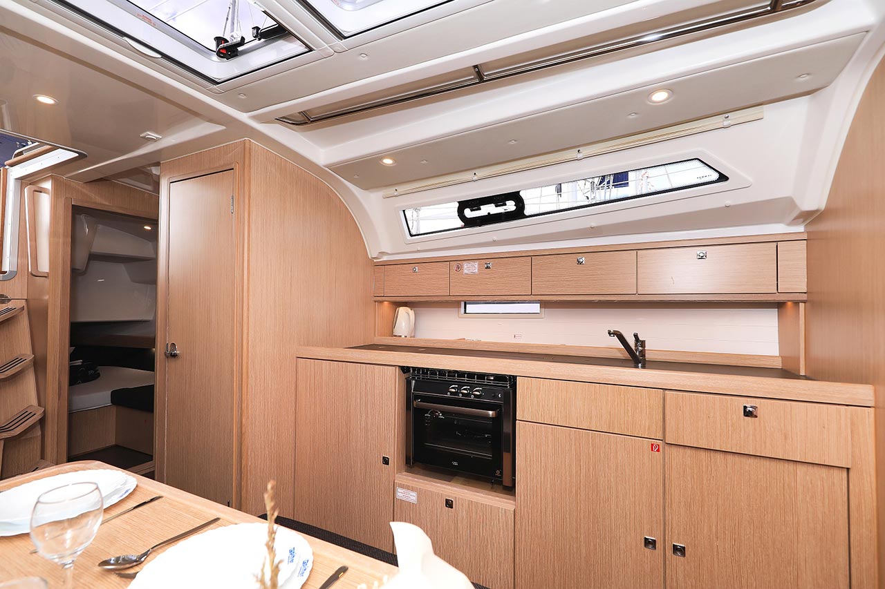 Bavaria Cruiser 41 - 3 cab. — photo 16