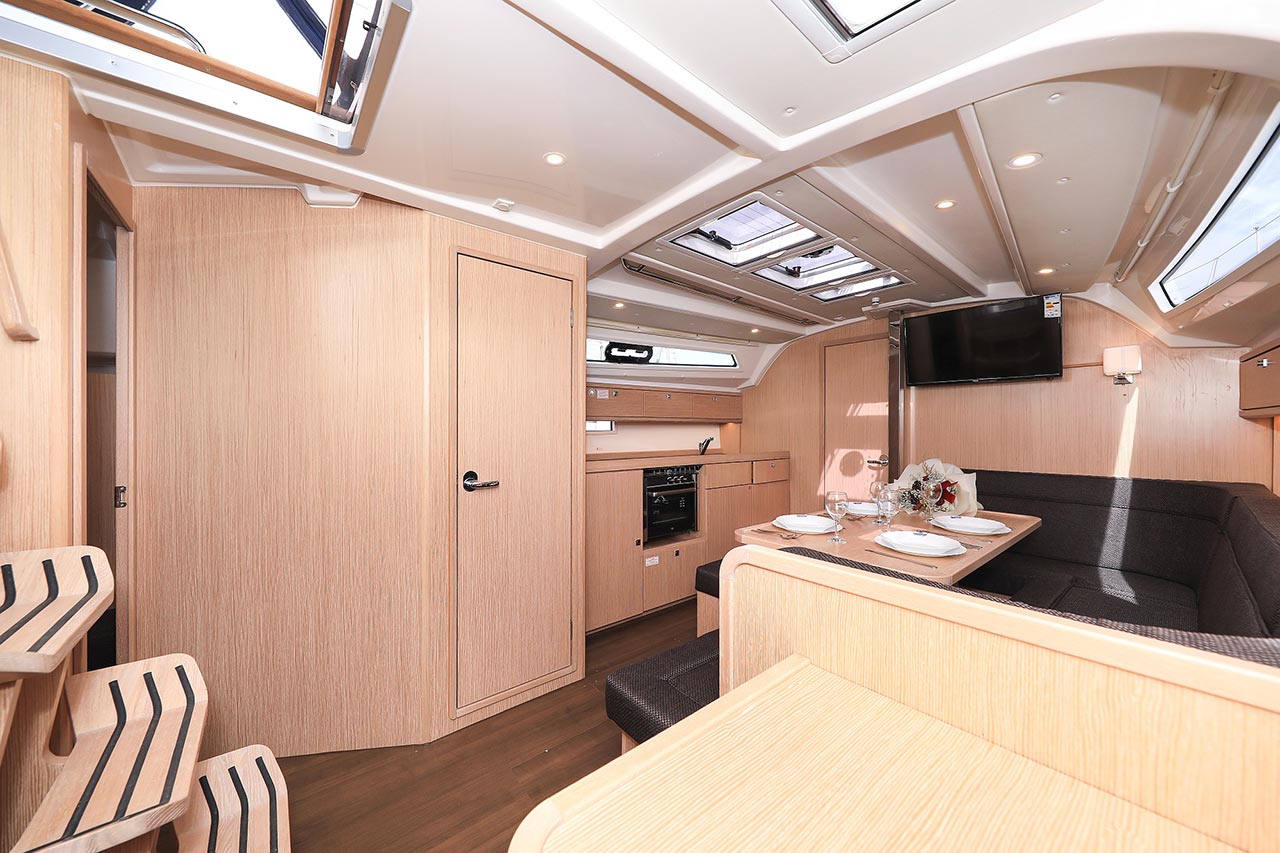 Bavaria Cruiser 41 - 3 cab. — photo 18