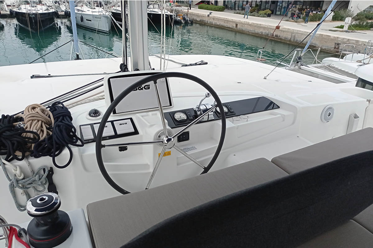 Lagoon 46 - 4 + 2 cab. — photo 10