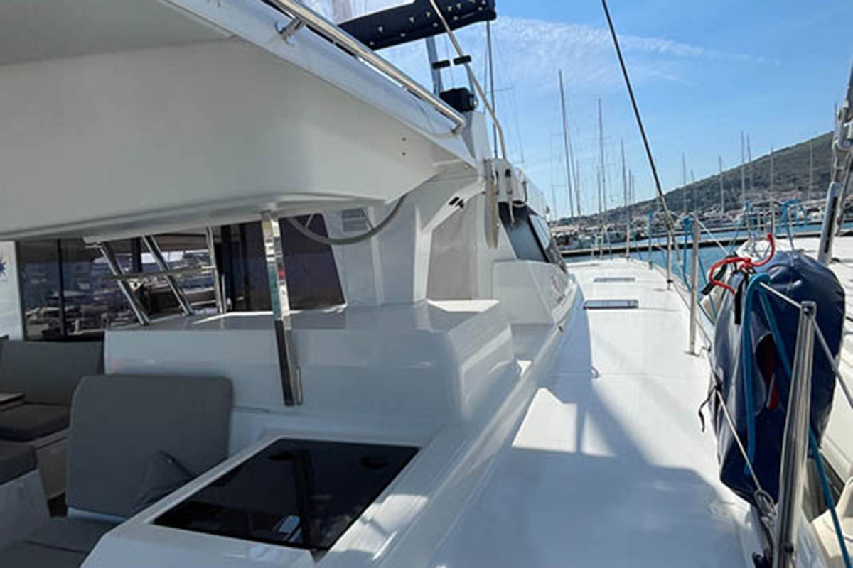 Fountaine Pajot Astrea 42 - 4 + 2 cab. — photo 13