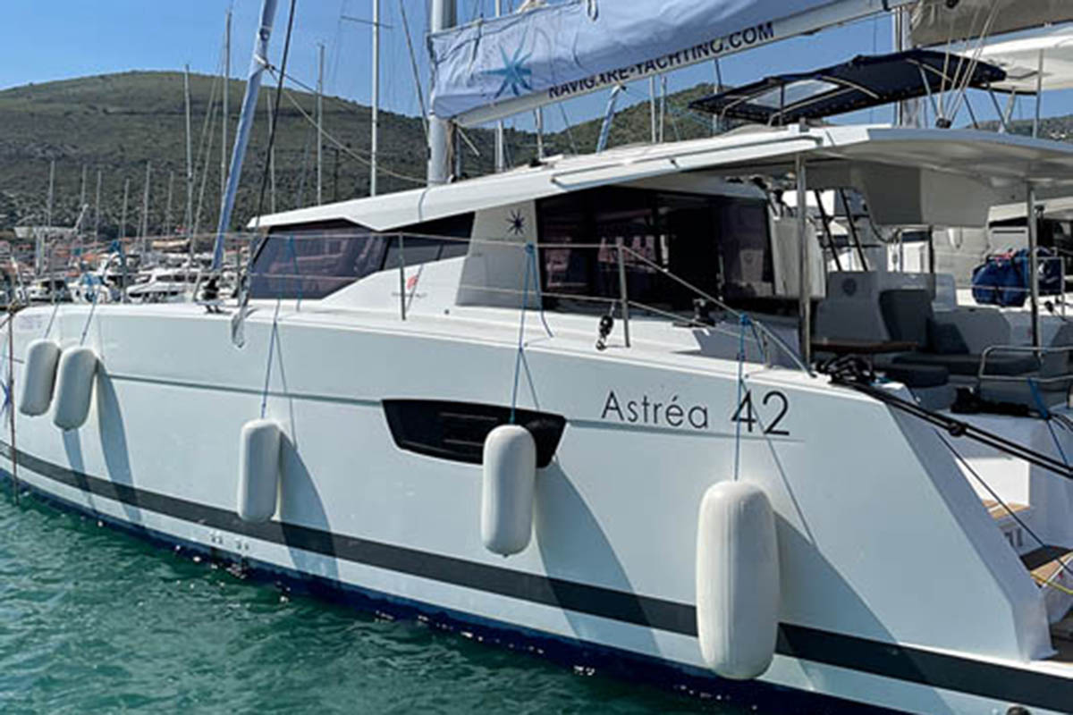 Fountaine Pajot Astrea 42 - 4 + 2 cab. — photo 17