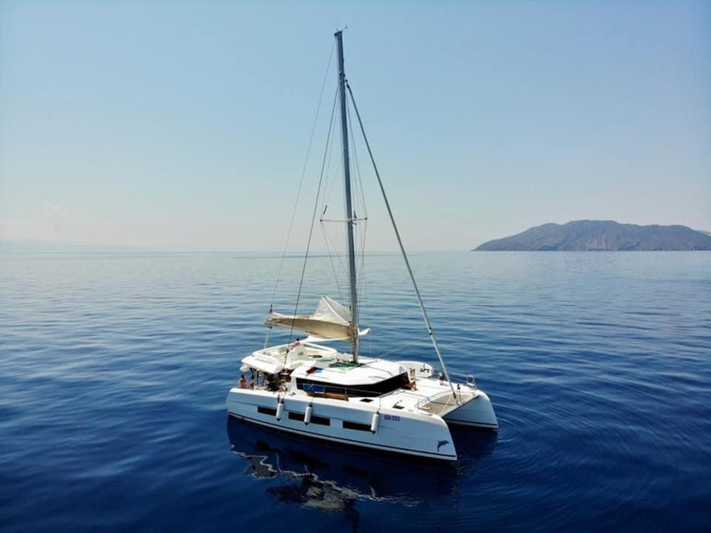 Dufour 48 Catamaran - 5 + 1 cab. — photo 4