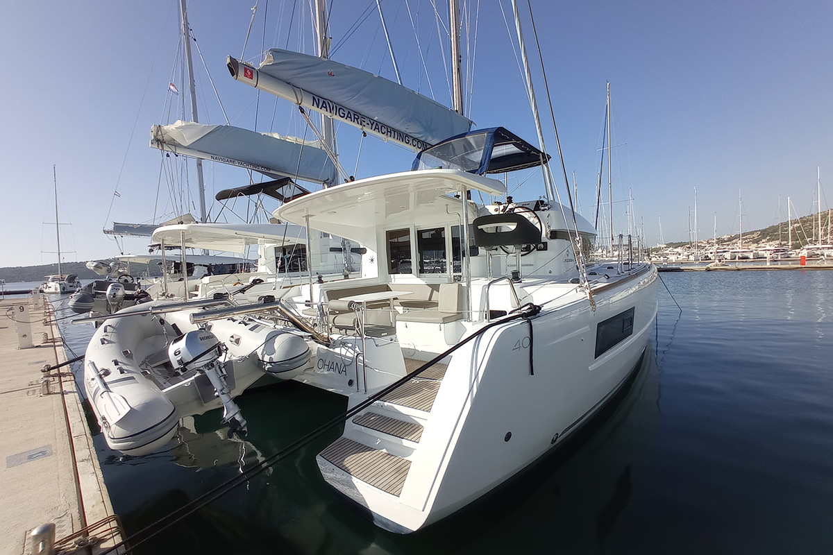 Lagoon 40 - 4 + 2 cab — photo 3
