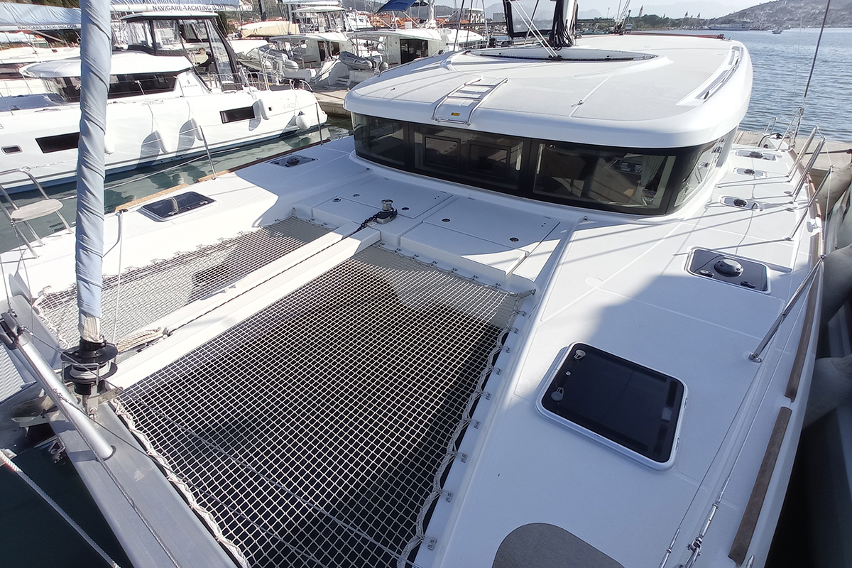 Lagoon 40 - 4 + 2 cab — photo 14