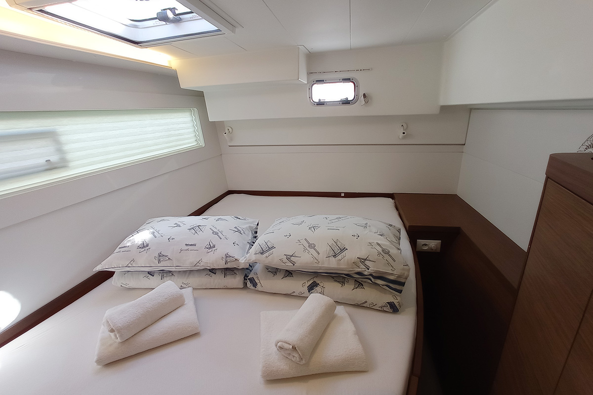 Lagoon 40 - 4 + 2 cab — photo 25