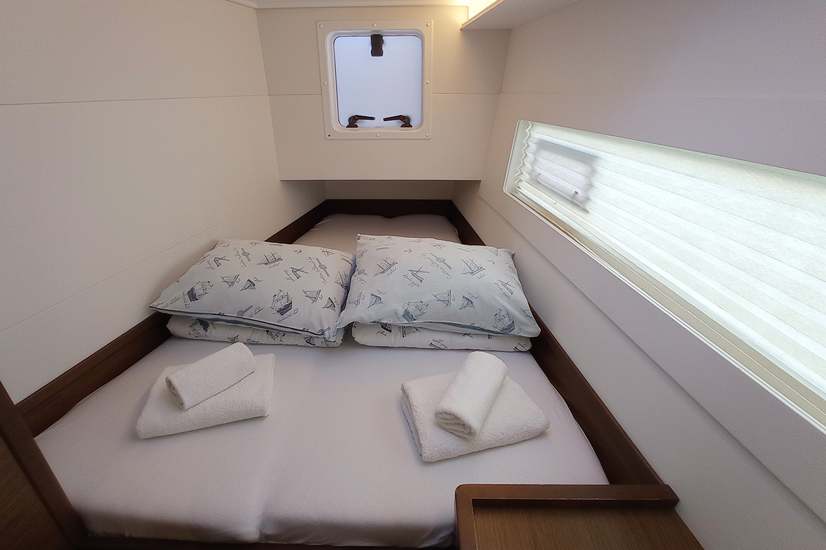 Lagoon 40 - 4 + 2 cab — photo 28