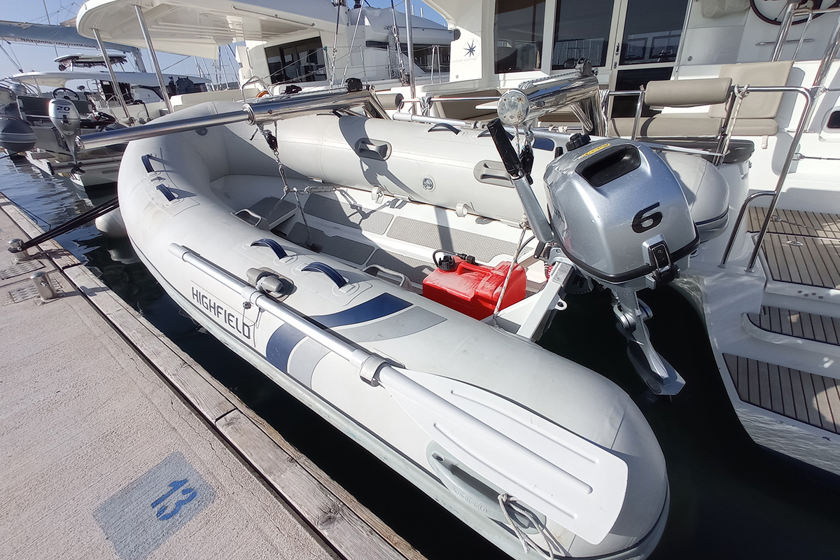 Lagoon 40 - 4 + 2 cab — photo 44
