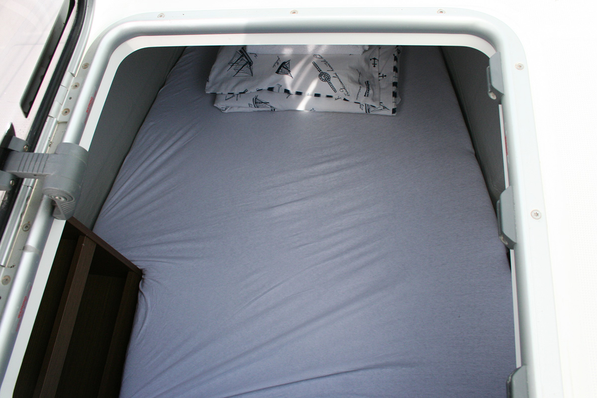 Lagoon 40 - 4 + 2 cab — photo 27