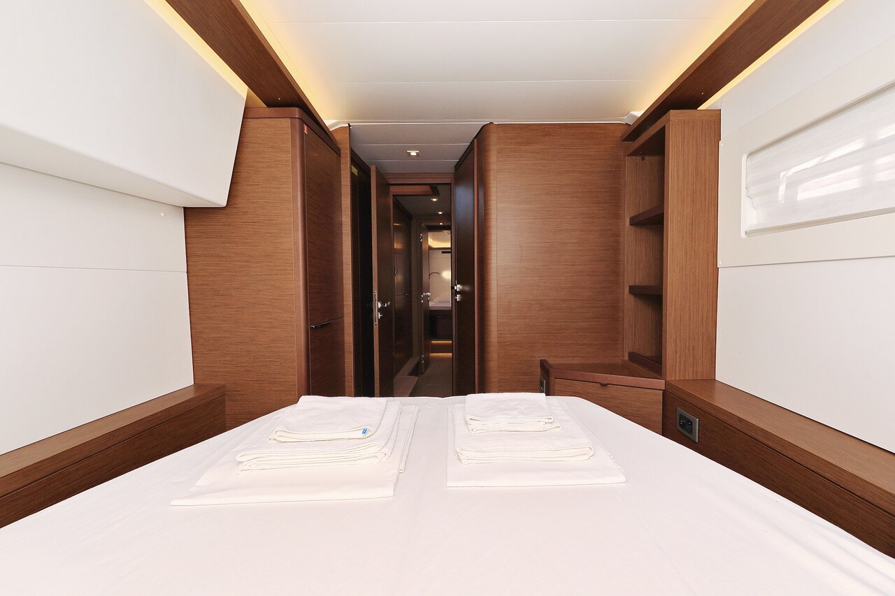 Lagoon 46 - 4 + 2 cab. — photo 28