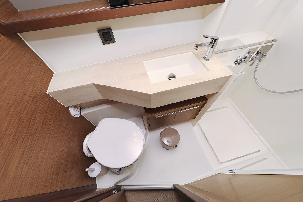 Lagoon 46 - 4 + 2 cab. — photo 30