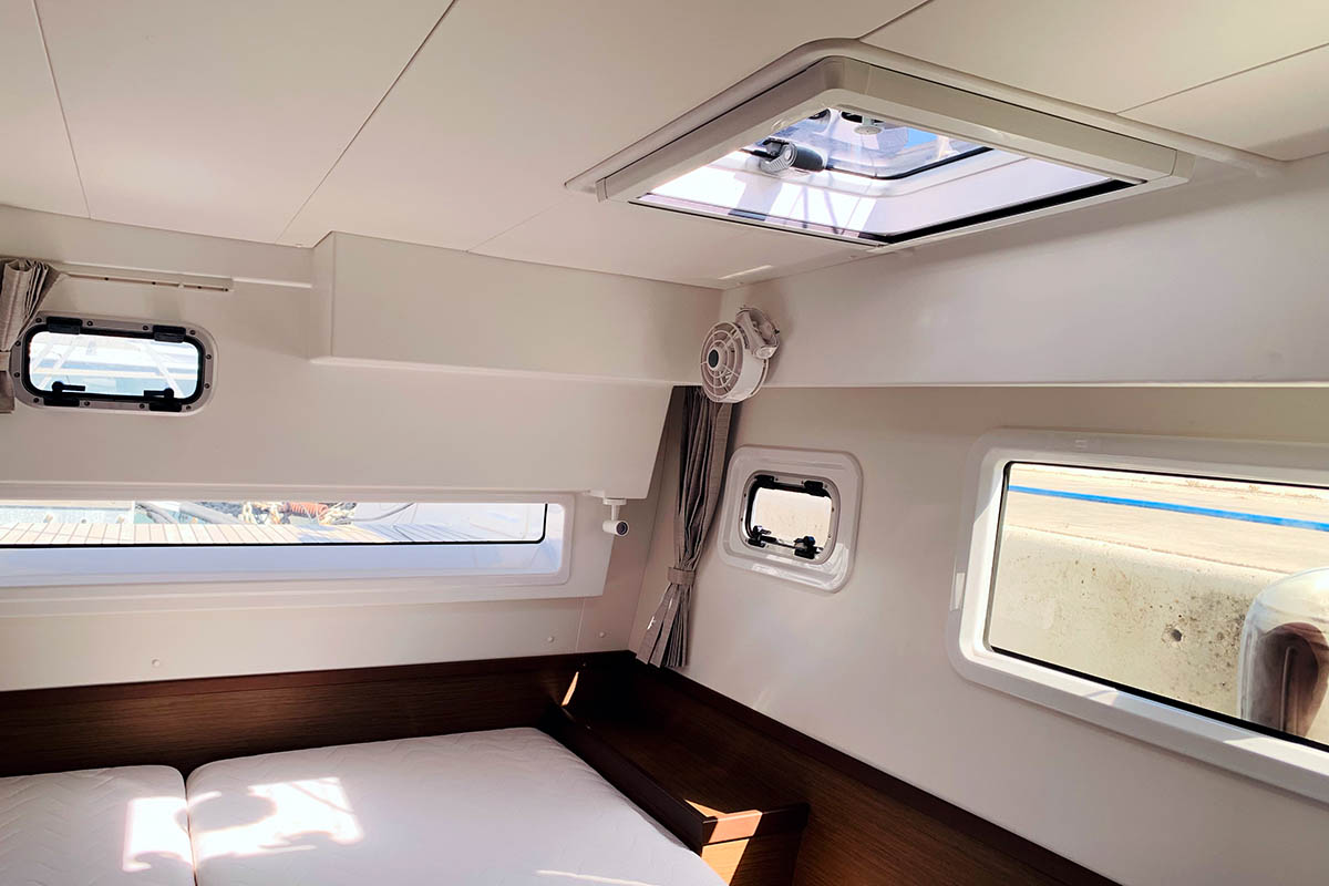 Lagoon 42 - 4 + 2 cab. — photo 24