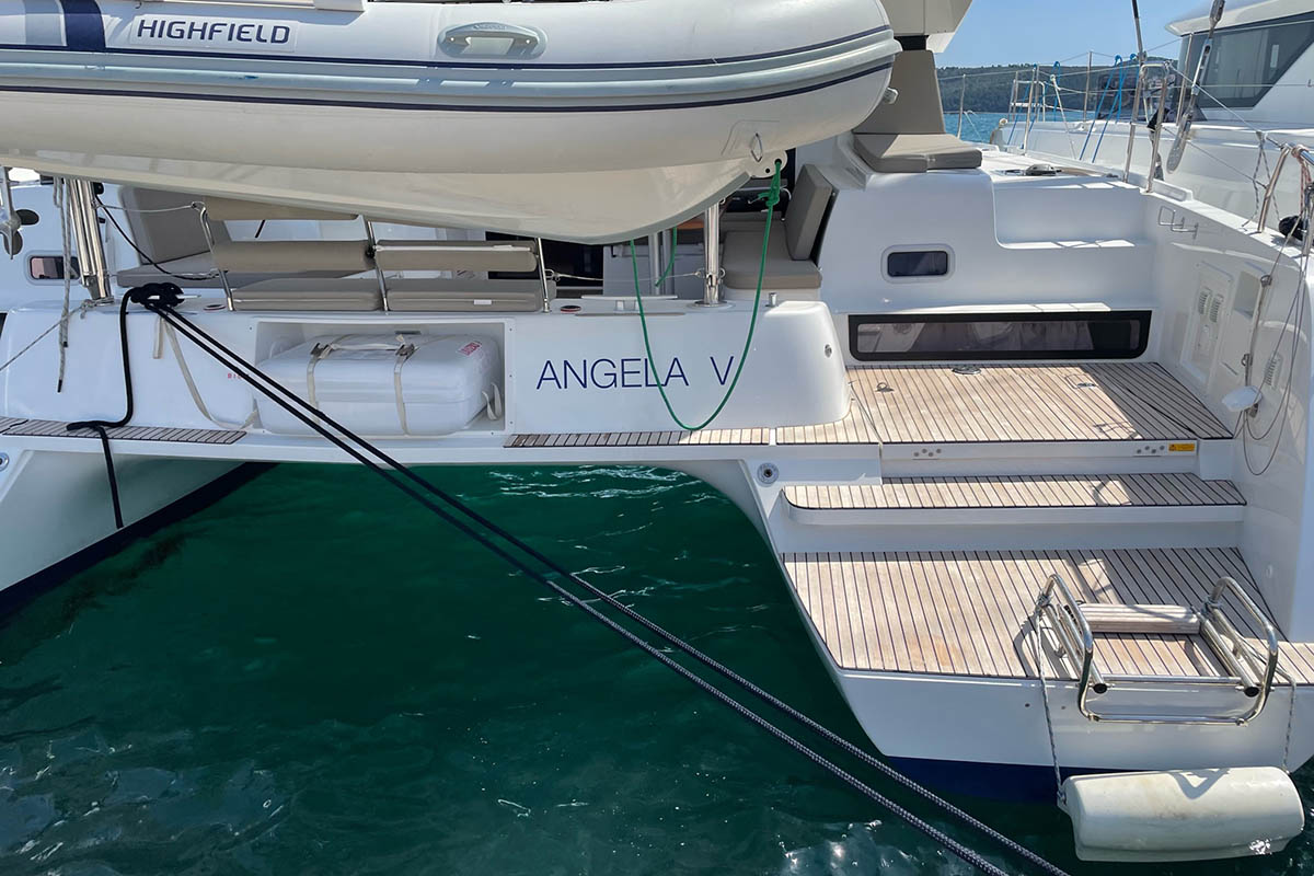 Lagoon 42 - 4 + 2 cab. — photo 3