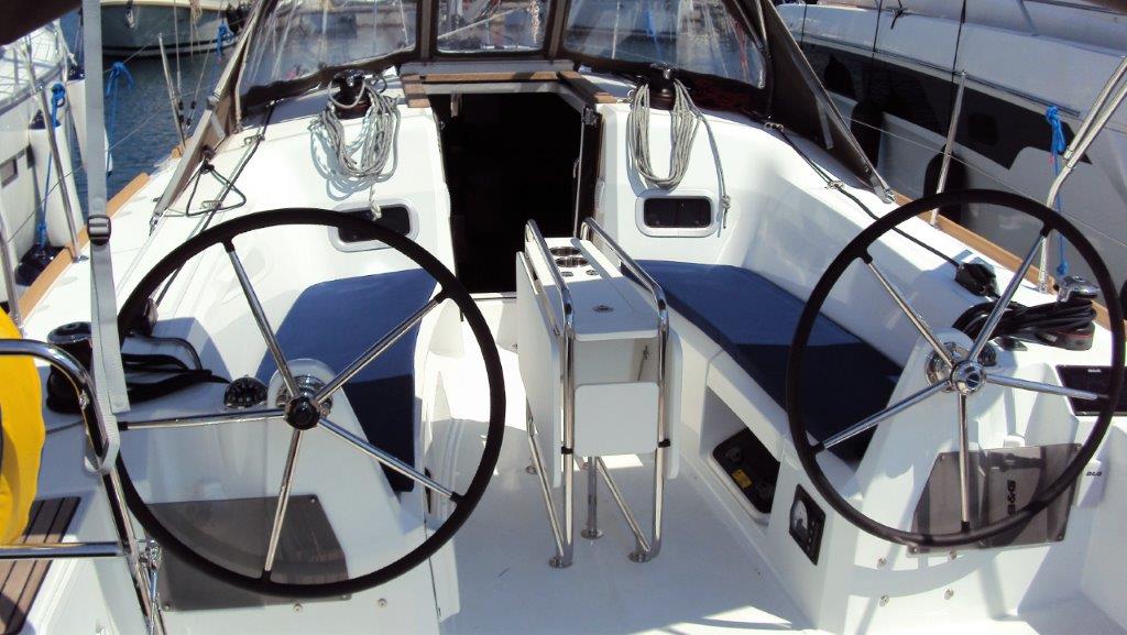 Sun Odyssey 349 - 3 cab. — photo 4