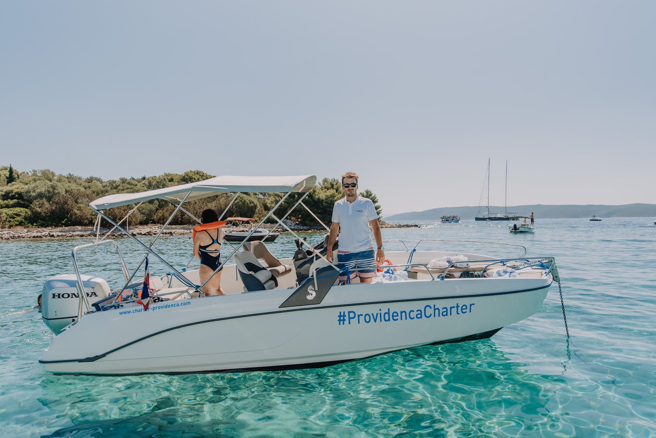 Beneteau Flyer 6.6 SpaceDeck — photo 5