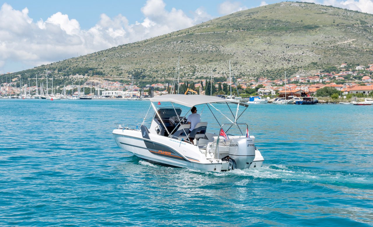 Beneteau Flyer 6.6 SpaceDeck — photo 13