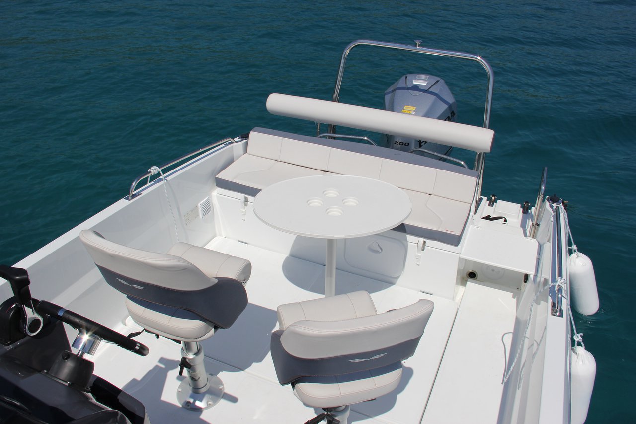 Beneteau Flyer 6.6 SpaceDeck — photo 20