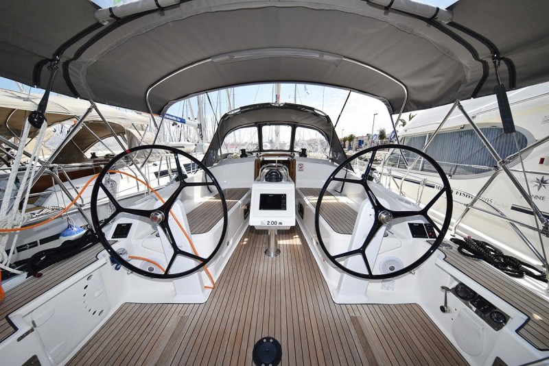 Bavaria Cruiser 37 - 3 cab. — photo 4