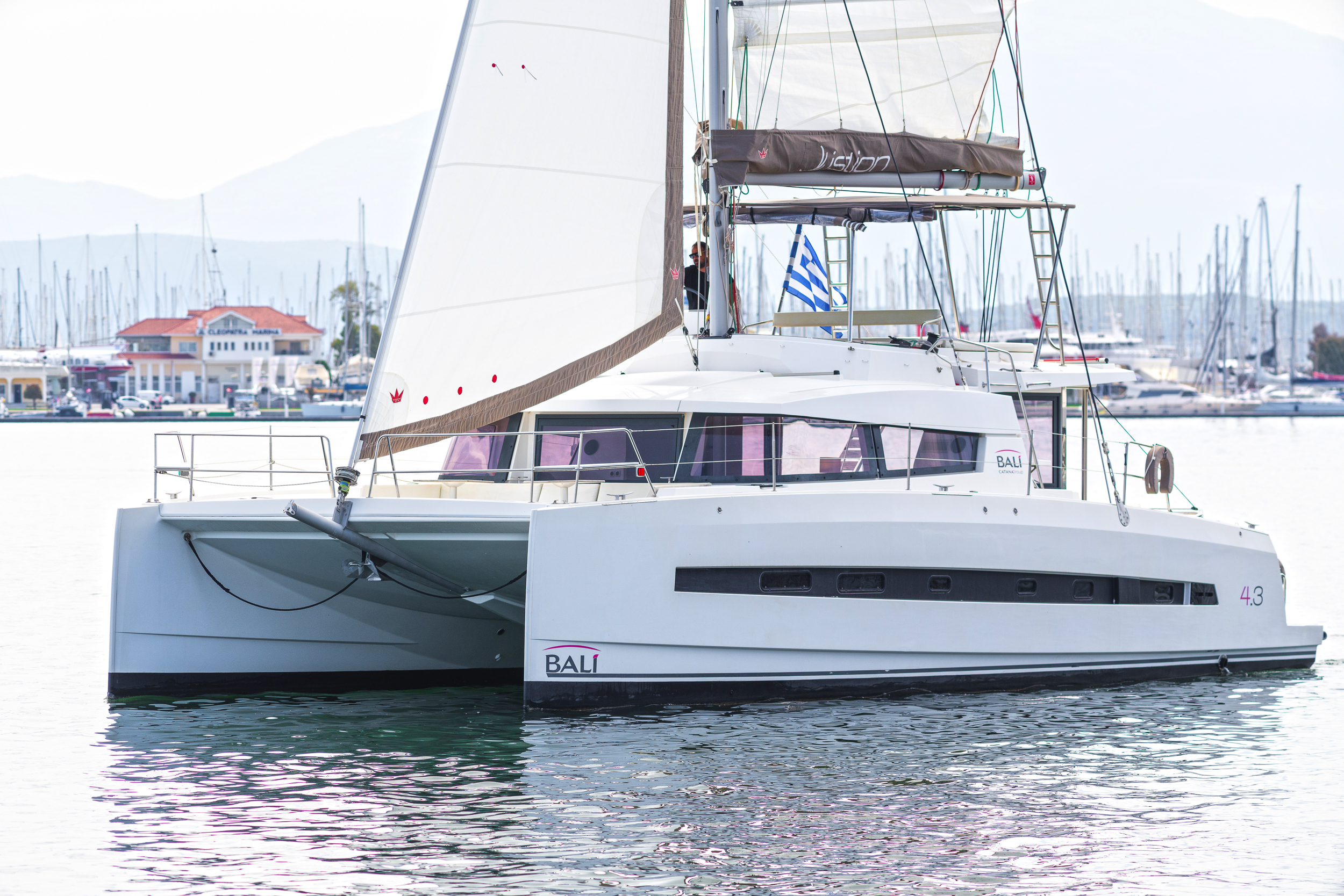 Bali 4.3 - 4 + 2 cab. — photo 1