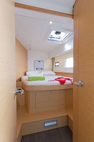 Lagoon 42 - 4 + 2 cab. — photo 13