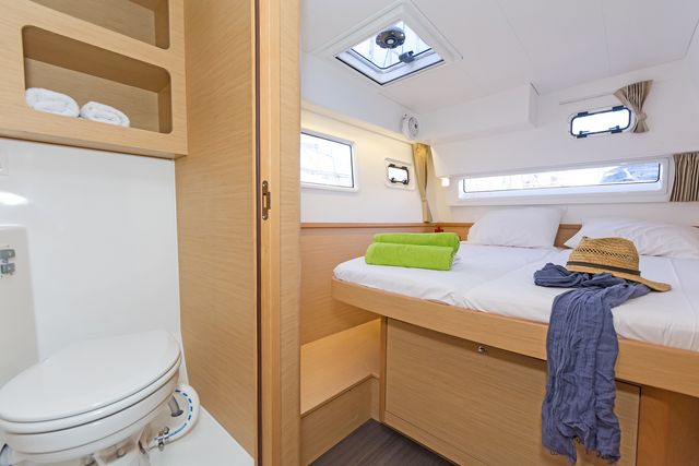 Lagoon 42 - 4 + 2 cab. — photo 18