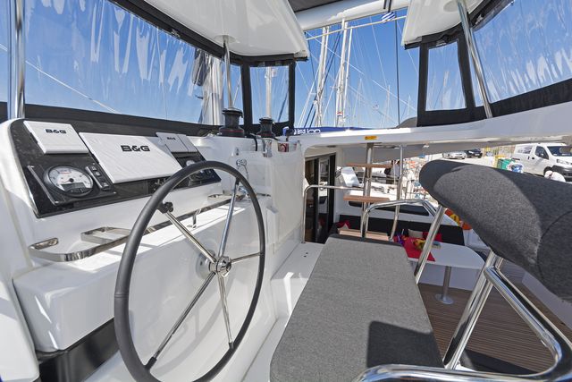 Lagoon 42 - 4 + 2 cab. — photo 23