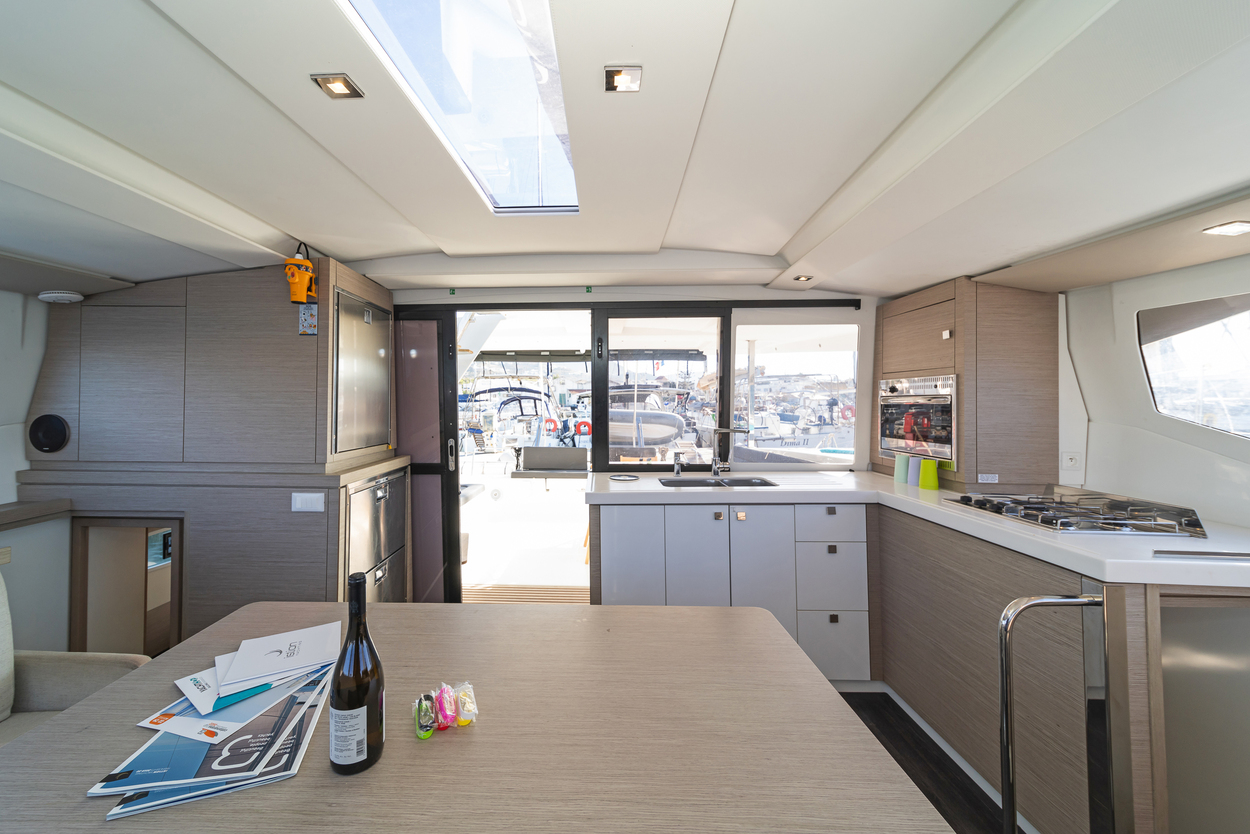 Fountaine Pajot Lucia 40 - 4 cab. — photo 13