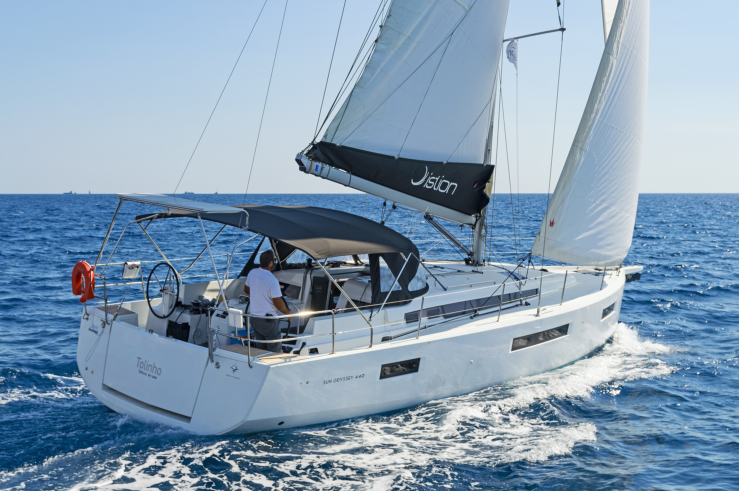 Sun Odyssey 440 - 4 cab. — photo 9