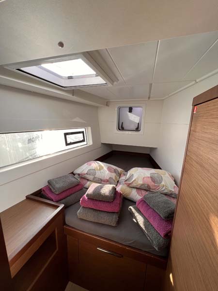 Lagoon 40 - 4 + 2 cab — photo 16