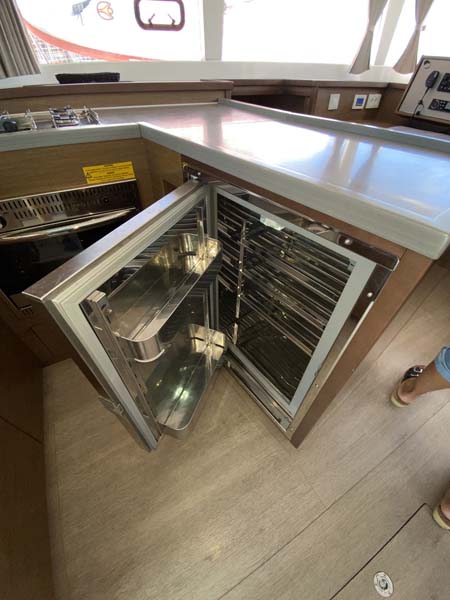 Lagoon 450 F - 4 + 2 cab. — photo 11