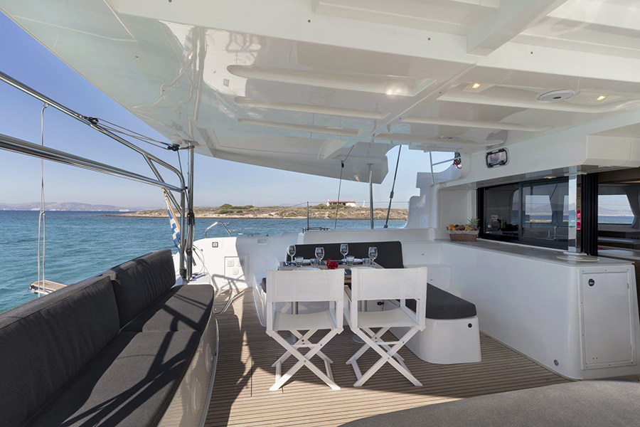 Lagoon 46 - 4 + 2 cab. — photo 8