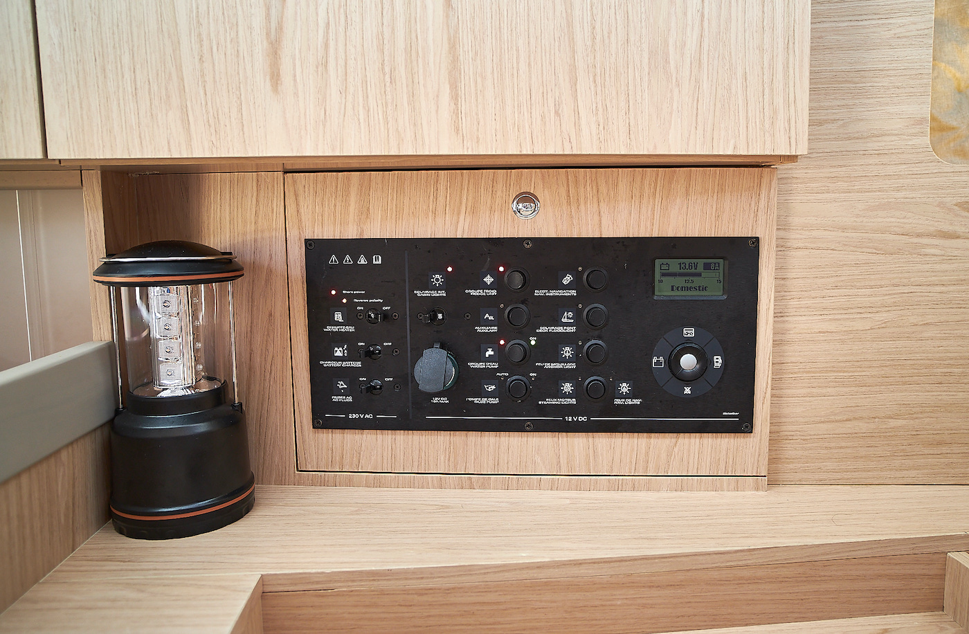 Oceanis 41.1 — photo 8