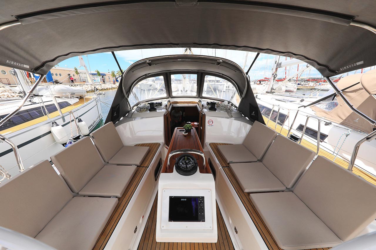 Bavaria Cruiser 37 - 3 cab. — photo 9
