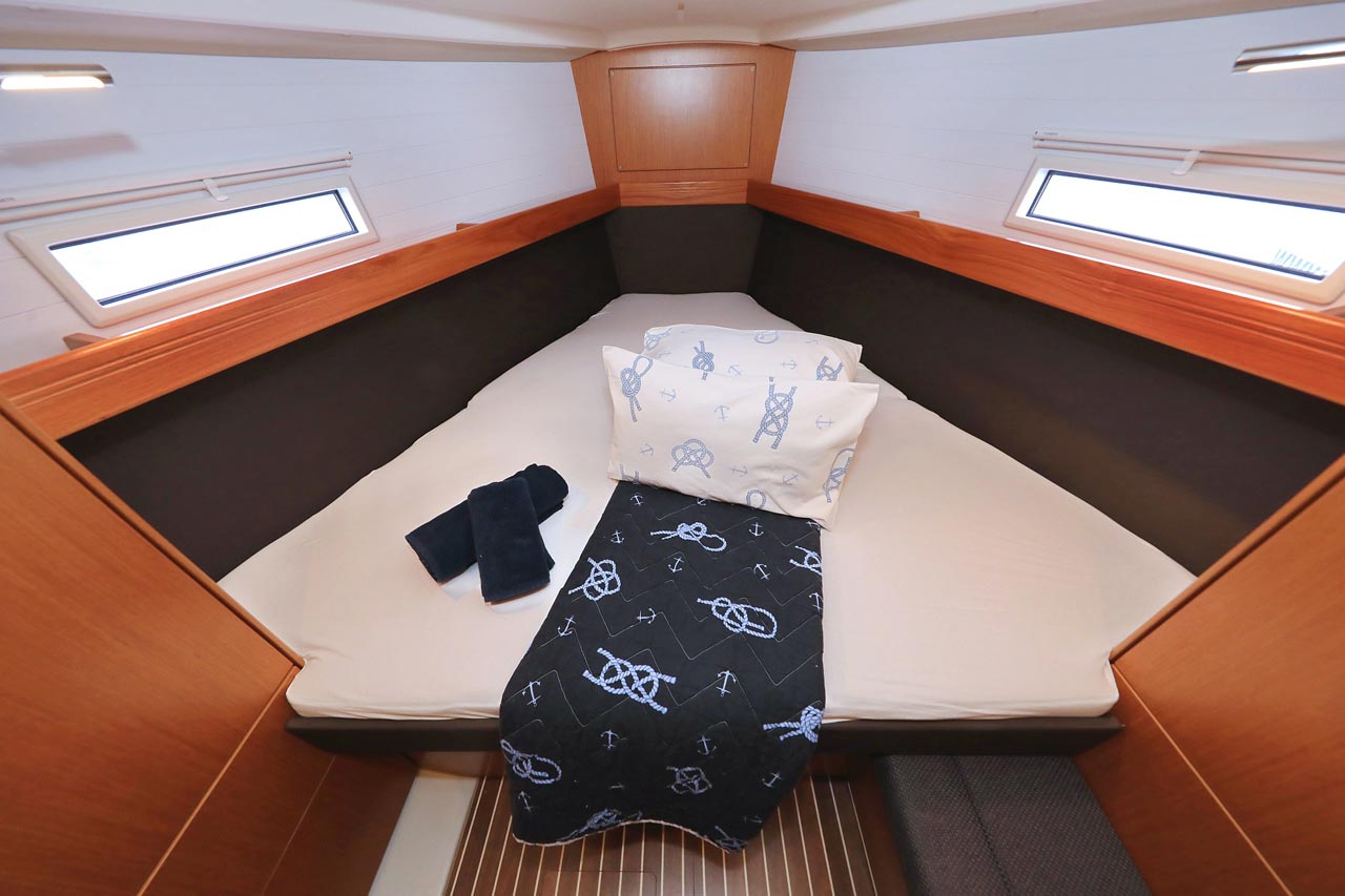 Bavaria Cruiser 37 - 3 cab. — photo 20