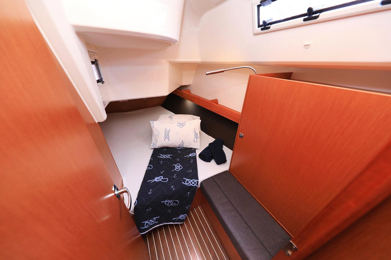 Bavaria Cruiser 37 - 3 cab. — photo 23