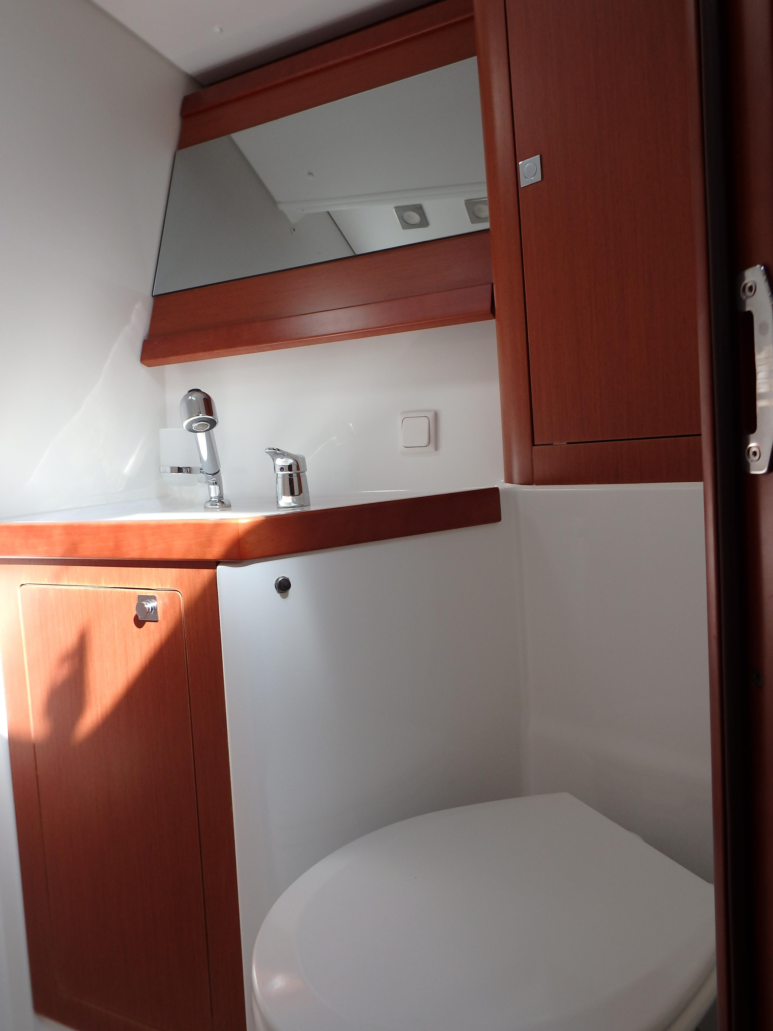Oceanis 48 - 5 cab. — photo 23