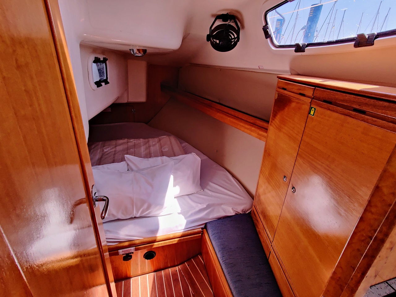 Bavaria 31 Cruiser — photo 11