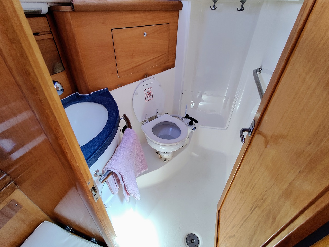 Bavaria 31 Cruiser — photo 12