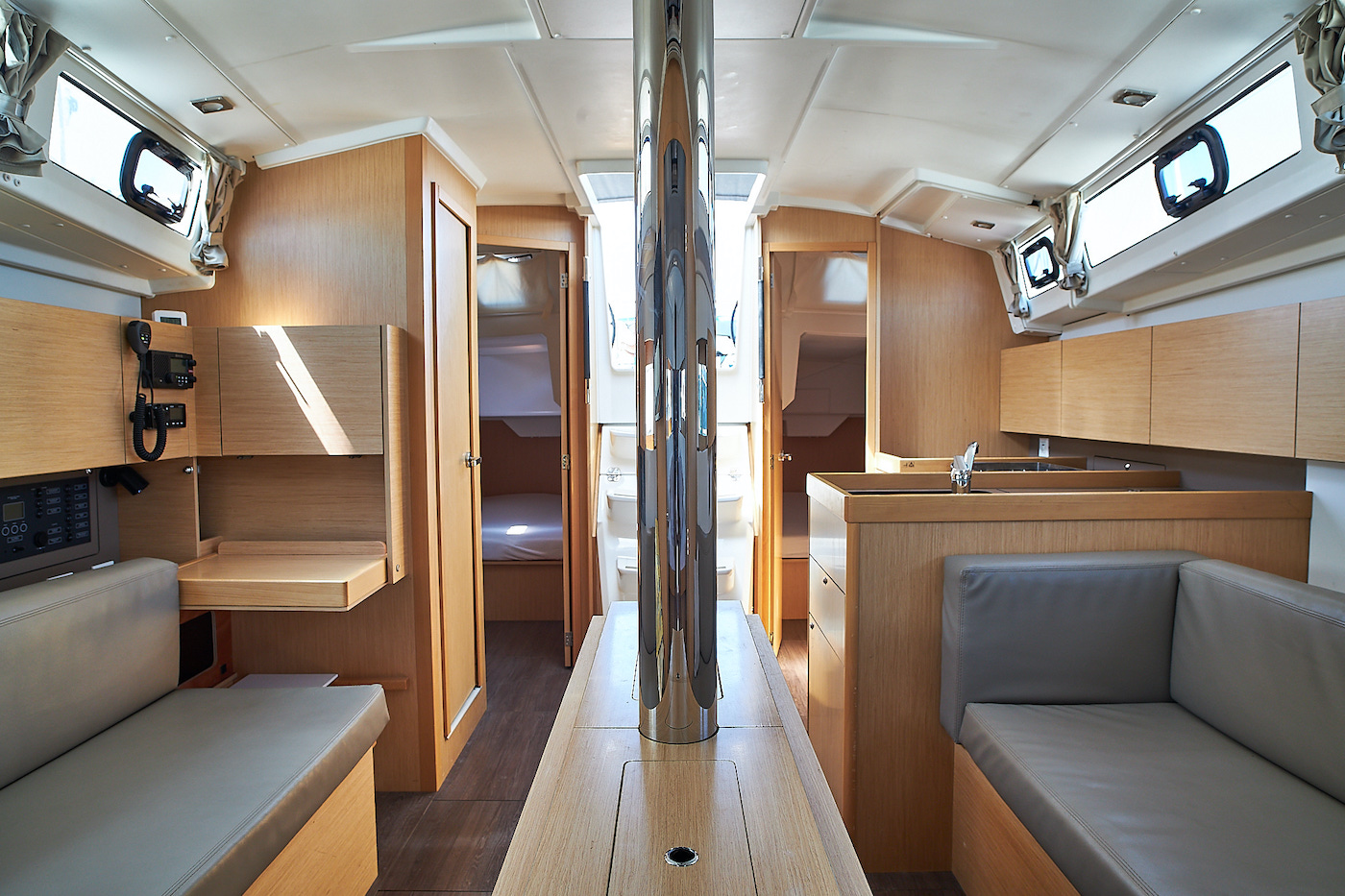 Oceanis 38.1 — photo 6
