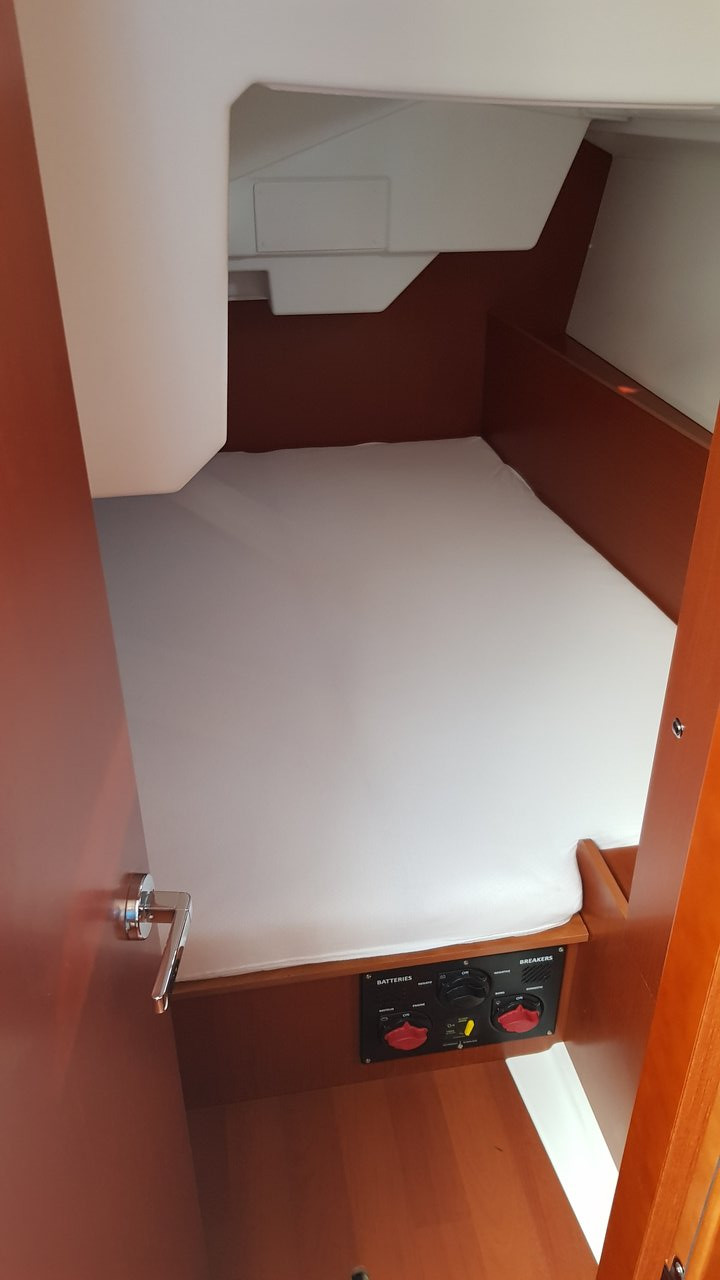 Oceanis 38.1 — photo 20