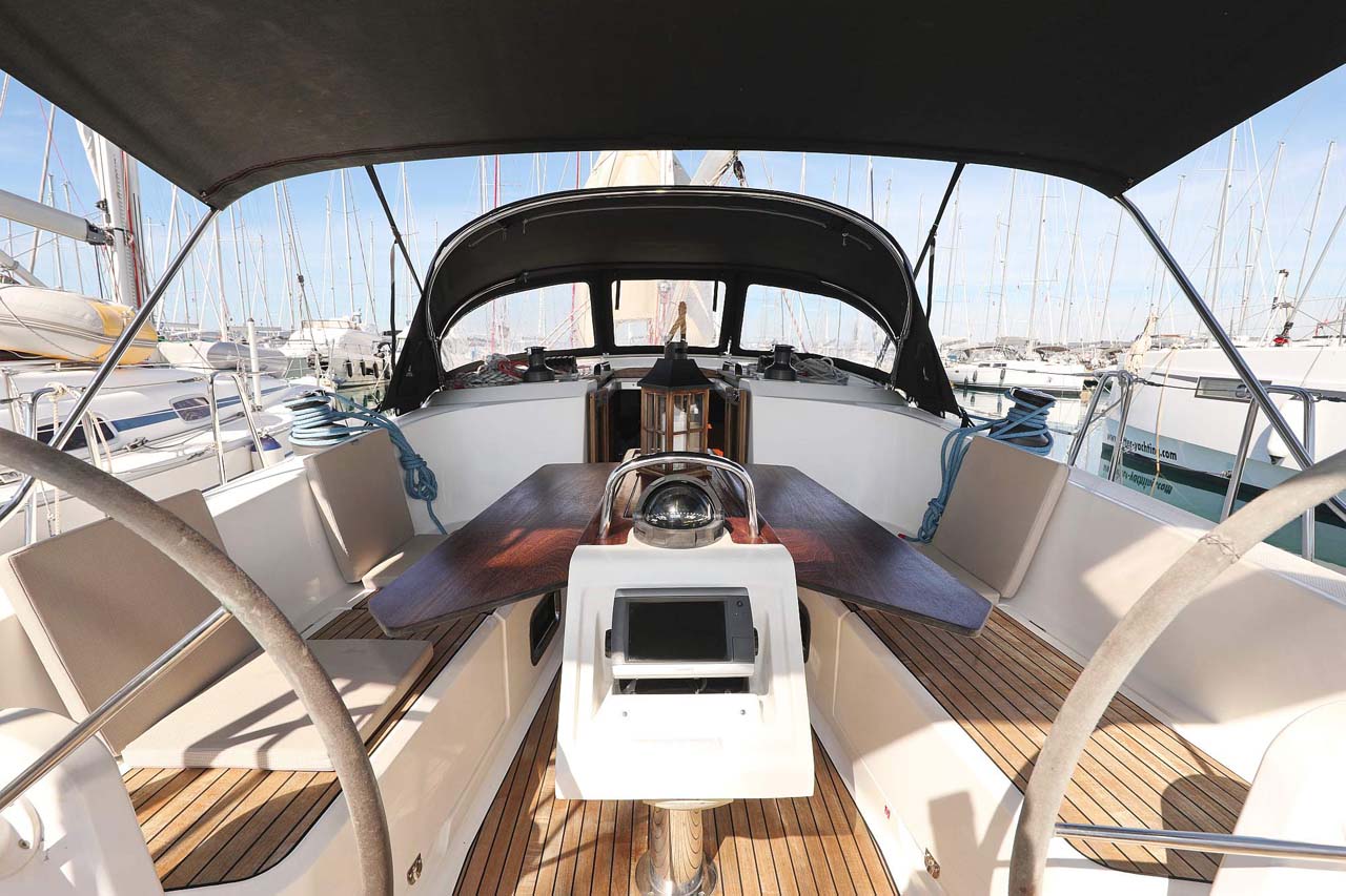 Bavaria Cruiser 41 - 3 cab. — photo 9