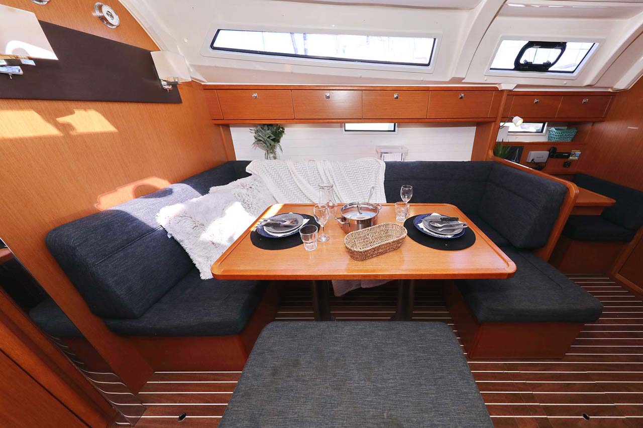 Bavaria Cruiser 41 - 3 cab. — photo 13