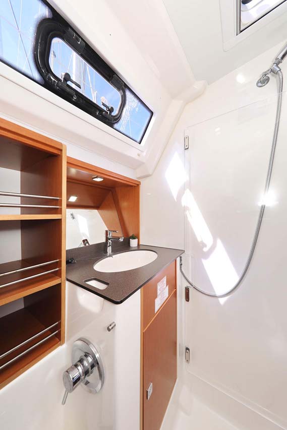 Bavaria Cruiser 41 - 3 cab. — photo 28