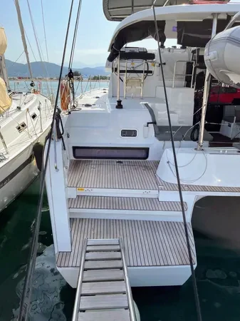 Lagoon 42 - 4 + 2 cab. — photo 4