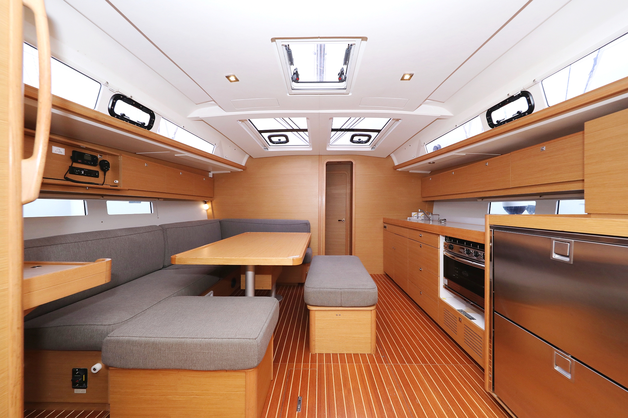 Dufour 460 GL — photo 13